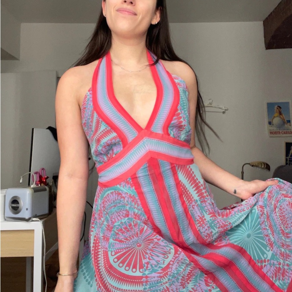 Vintage 100% silk BCBG dress size 8 paisley halter